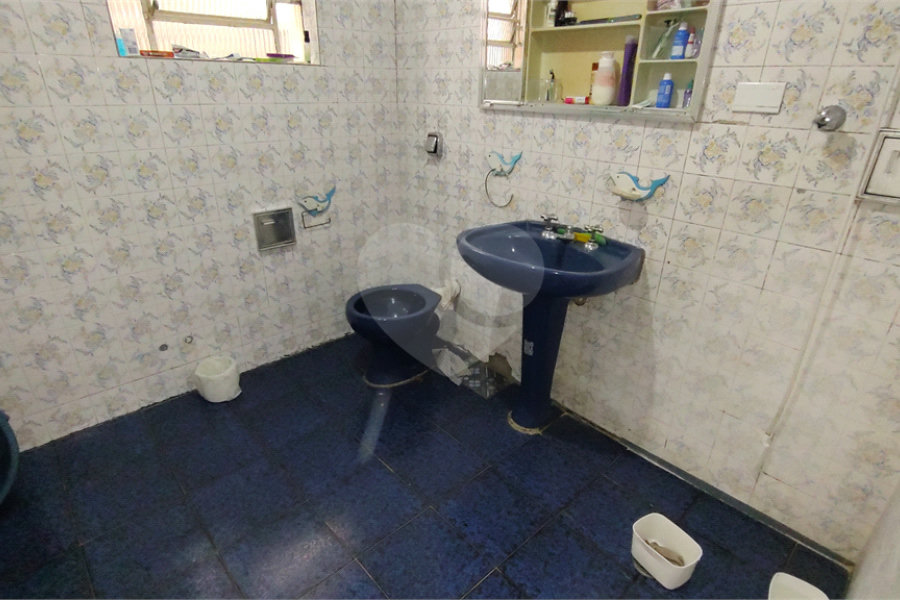 Sobrado à venda com 4 quartos em Parque São Domingos, São Paulo, SP