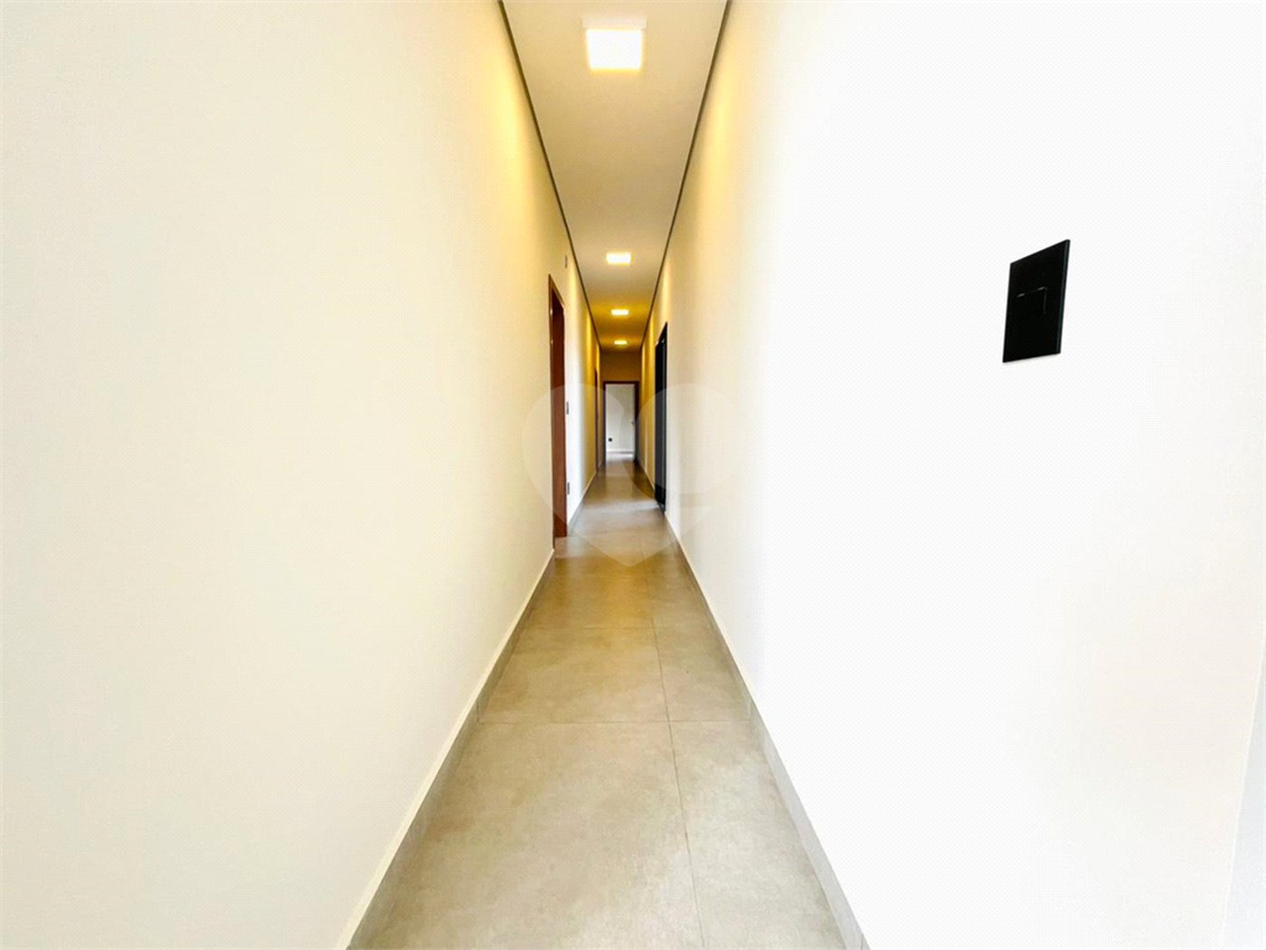 Casa à venda com 4 suítes no condomínio Saint Patrick, Sorocaba - SP