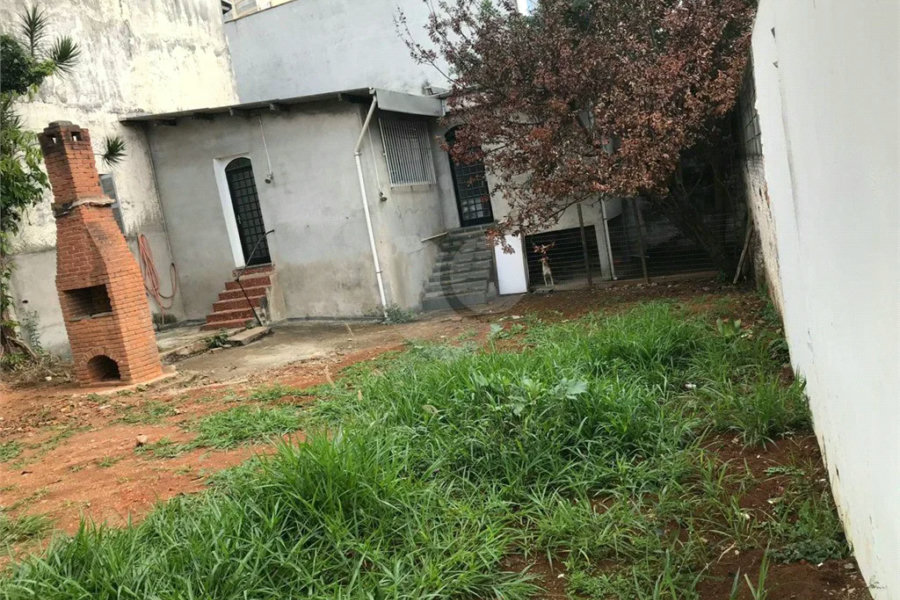 Excelente terreno em ótima localização. Venha fazer uma visita = 600M²