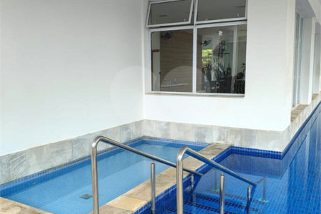 Cobertura à venda com 3 quartos, sendo 1 suíte,  em Parque Reboucas, São Paulo, SP
