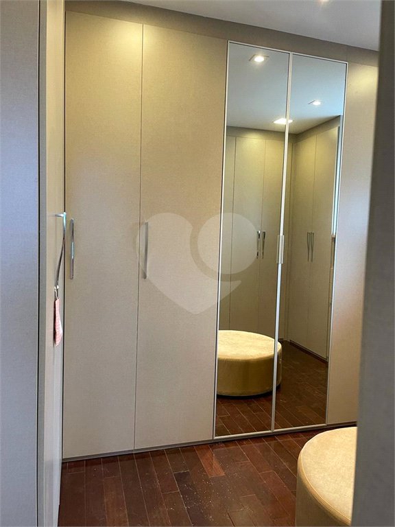 Casa à venda com 3 suítes no condomínio Angelo Vial, Sorocaba - SP