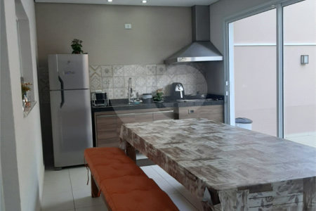 Casa à venda com 3 suítes no condomínio Village Moutonnée, Salto - SP