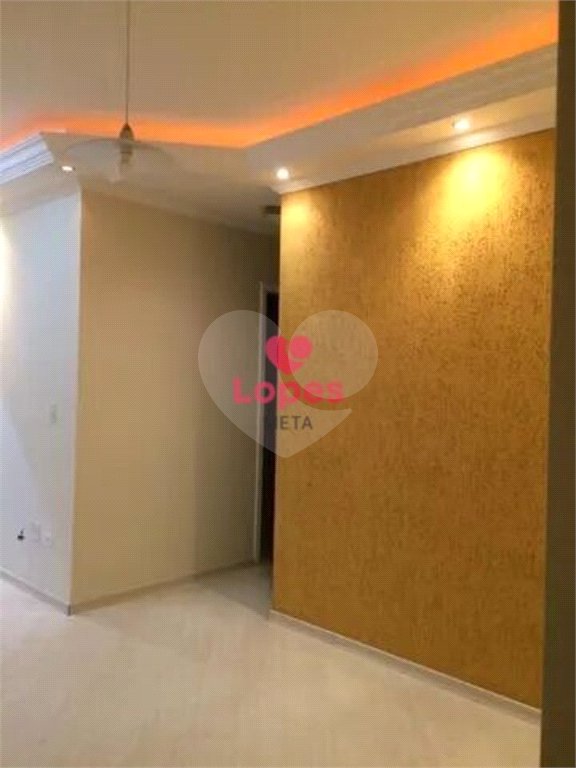 Apartamento à venda com 3 quartos, sendo 1 suíte, em Cidade Morumbi, São José dos Campos, SP