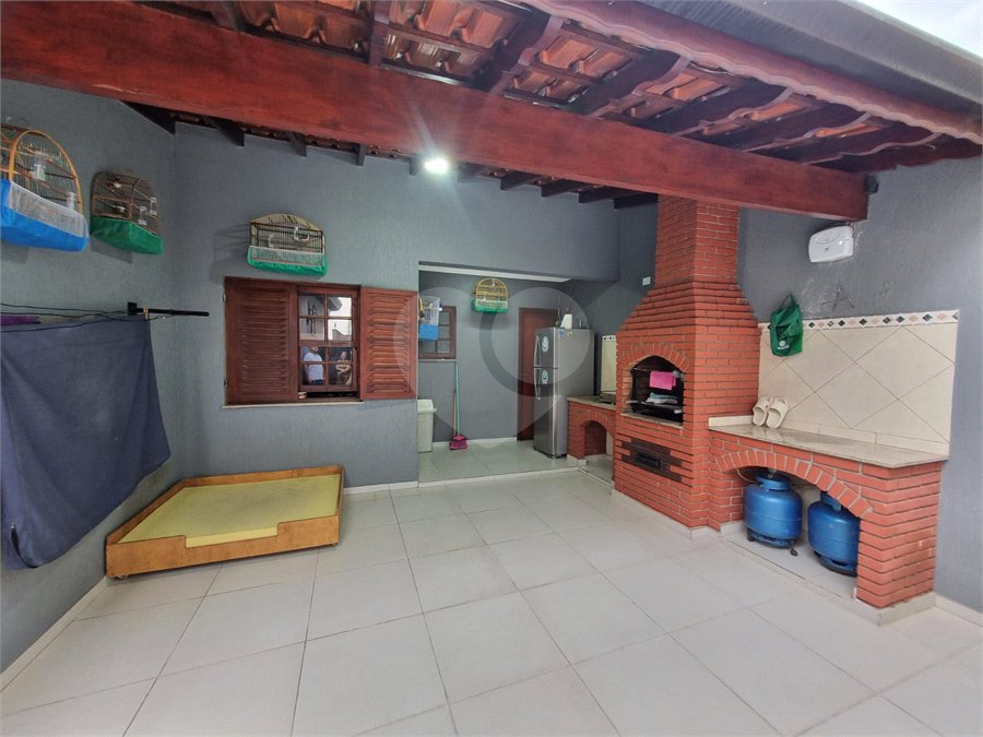 Sobrado à venda com 4 quartos, sendo 2 suítes, em Vila Barreto, São Paulo, SP