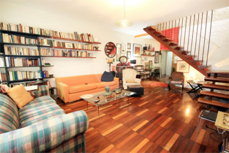 Sobrado à venda com 3 quartos, sendo 1 suíte, em Alto da Boa Vista, São Paulo, SP