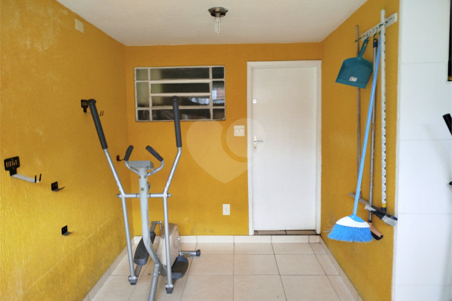 Sobrado à venda com 2 quartos em Parada Inglesa, São Paulo, SP