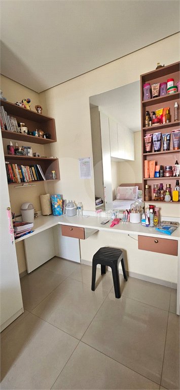 Casa à venda com 3 quartos, sendo 1 suíte,  no condomínio Comdomínio Real Park Tietê, Mogi das Cruzes - SP