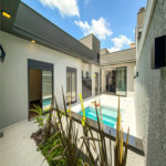 Casa Térrea Evidências - Indaiatuba/SP - R$ 1.950.000,00 - Área Total 307,33 m² - Área Construída 201,90 m² - TÉRREA - 03 suítes sendo a master com closet; Escritório; Lavabo; Cozinha com cooktop, forno, micro-ondas e coifa; Móveis planejados na hall de entrada, sala, escritório, cozinha, gourmet, s