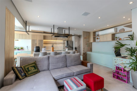 Apartamento à venda com 2 quartos, sendo 1 suíte, em Chácara Santo Antônio, São Paulo, SP