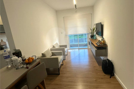 Apartamento à venda com 2 quartos, sendo 1 suíte, em Bairro do Cambará, São Roque, SP