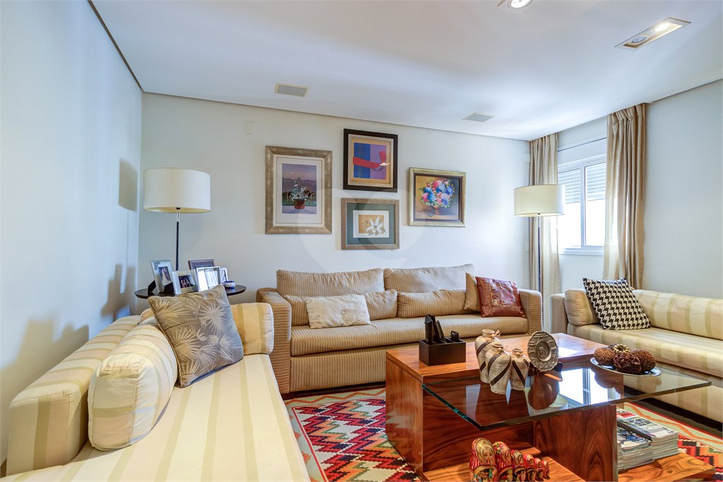 Apartamento à venda com 4 suítes em Brooklin Paulista, São Paulo, SP