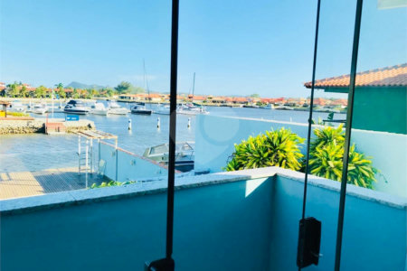 Casa para alugar com 5 quartos, sendo 4 suítes, em Marina, Armação dos Búzios, RJ