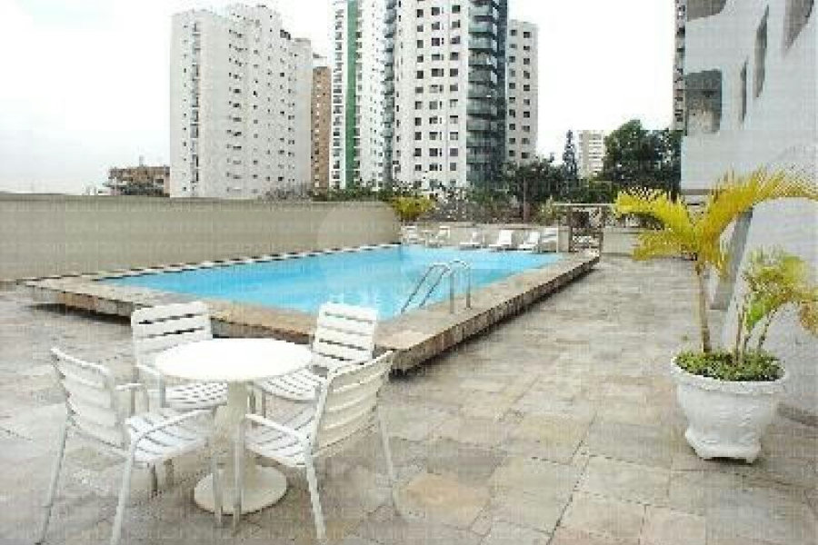 Apartamento à venda com 3 quartos, sendo 1 suíte, em Pompéia, São Paulo, SP