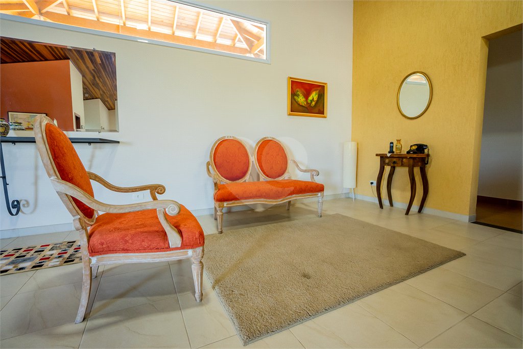 Casa à venda com 3 suítes em Parque Village Castelo, Itu, SP
