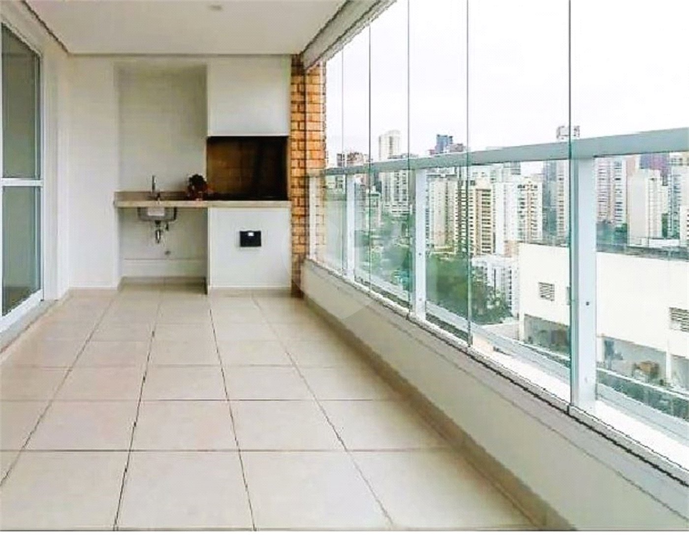 Apartamento à venda com 3 quartos, sendo 1 suíte, em Morumbi, São Paulo, SP