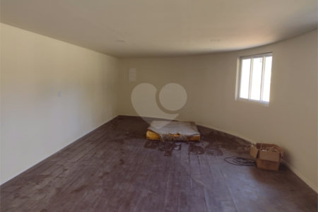 Casa à venda com 5 quartos, sendo 4 suítes, no condomínio Clube Florada Suzano, Suzano - SP