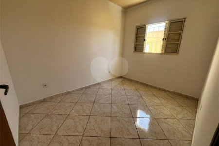 Casa à venda com 3 quartos, sendo 1 suíte, em Jardim Fogaça, Itapetininga, SP