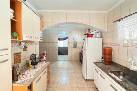 Chácara à venda com 3 quartos, sendo 1 suíte, em Vila São Pedro, Suzano, SP