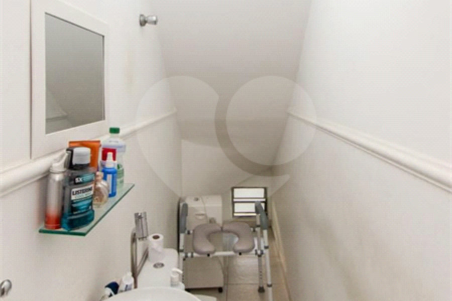 Sobrado à venda com 2 quartos, sendo 1 suíte, em Jaçanã, São Paulo, SP