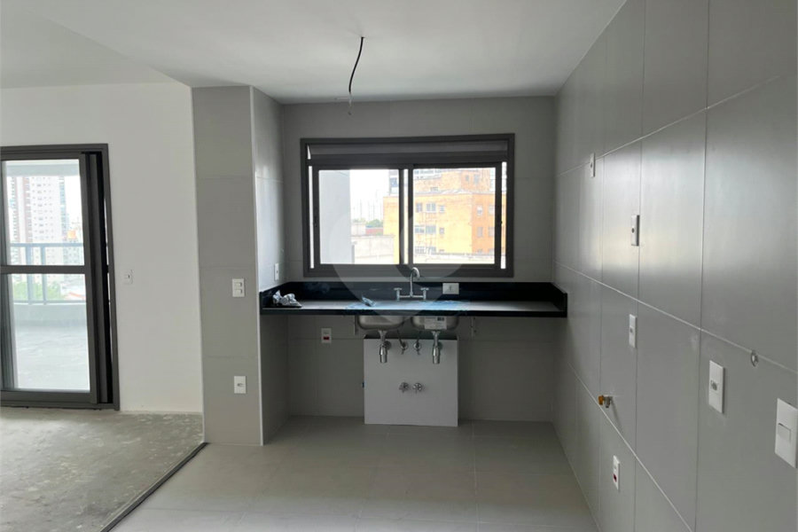 Apartamento à venda com 3 suítes em Paraíso, São Paulo, SP