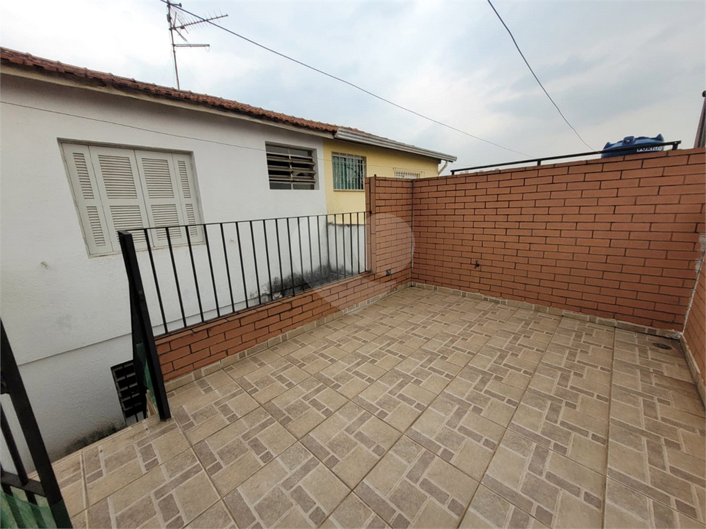 Sobrado à venda com 2 quartos em Jardim Mangalot, São Paulo, SP