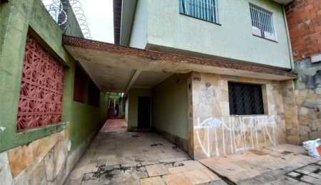 Sobrado à venda com 3 quartos, sendo 1 suíte,  em Vila Lageado, São Paulo, SP