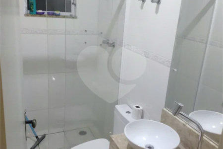 Sobrado à venda com 3 suítes em Vila Mazzei, São Paulo, SP