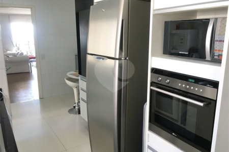 Apartamento à venda com 3 suítes em Lar São Paulo, São Paulo, SP