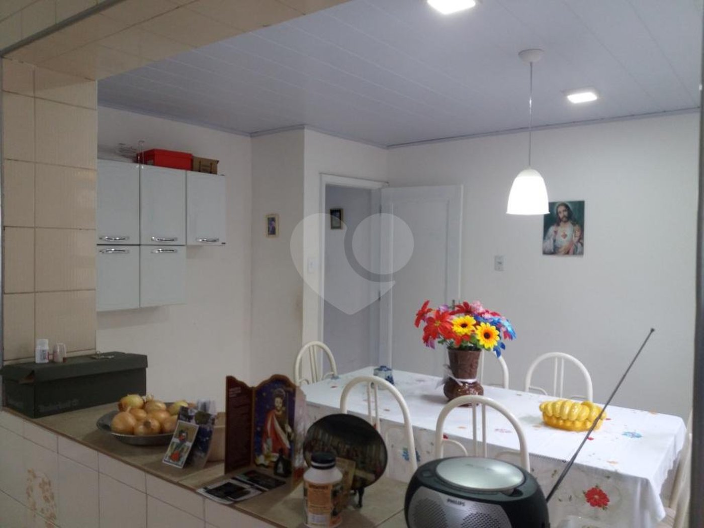 Casa à venda com 4 quartos, sendo 1 suíte,  em Jardim Helga, São Paulo, SP