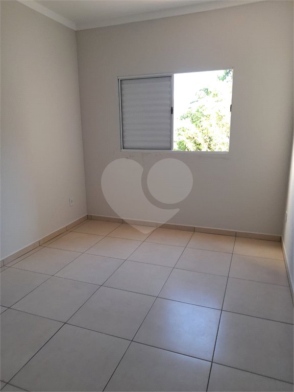 Sobrado à venda com 2 suítes em Jardim Nely, Indaiatuba, SP