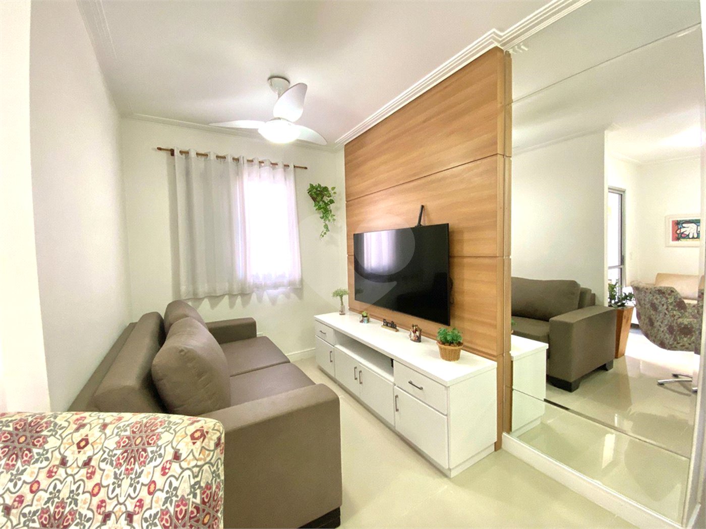 Apartamento à venda com 2 quartos, sendo 1 suíte,  em Água Branca, São Paulo, SP
