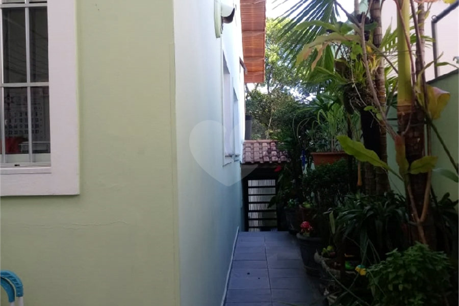 Casa à venda com 3 suítes em Horto Florestal, São Paulo, SP