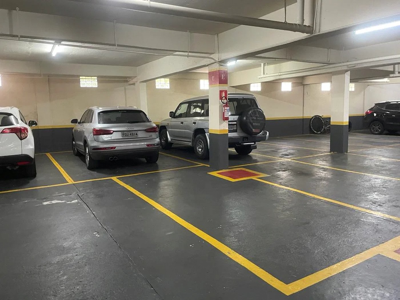 Apartamento à venda com 4 suítes em Vila Suzana, São Paulo, SP