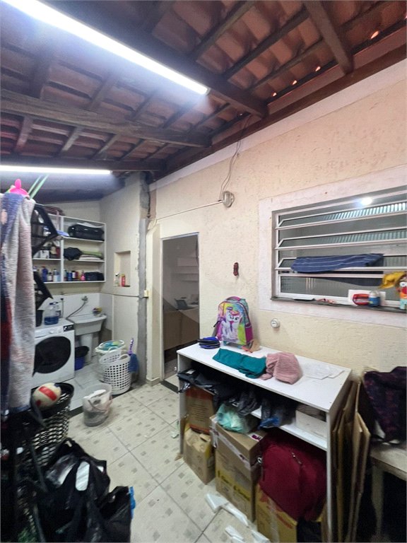 Casa à venda com 2 quartos no condomínio Recanto das Graças, Cotia - SP