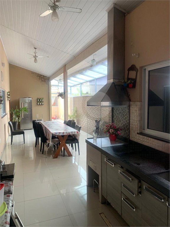Casa à venda com 3 suítes no condomínio Residencial Gramados de Sorocaba, Sorocaba - SP