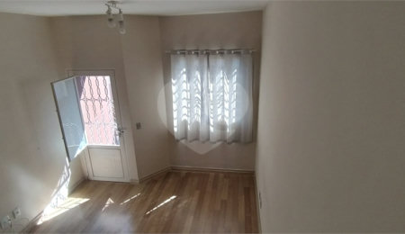 Casa à venda com 2 suítes no condomínio Morada do Sol, São Paulo - SP