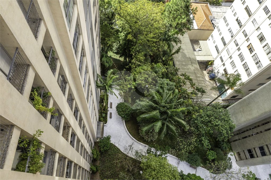 Apartamento à venda com 3 quartos, sendo 1 suíte, em Bela Vista, São Paulo, SP