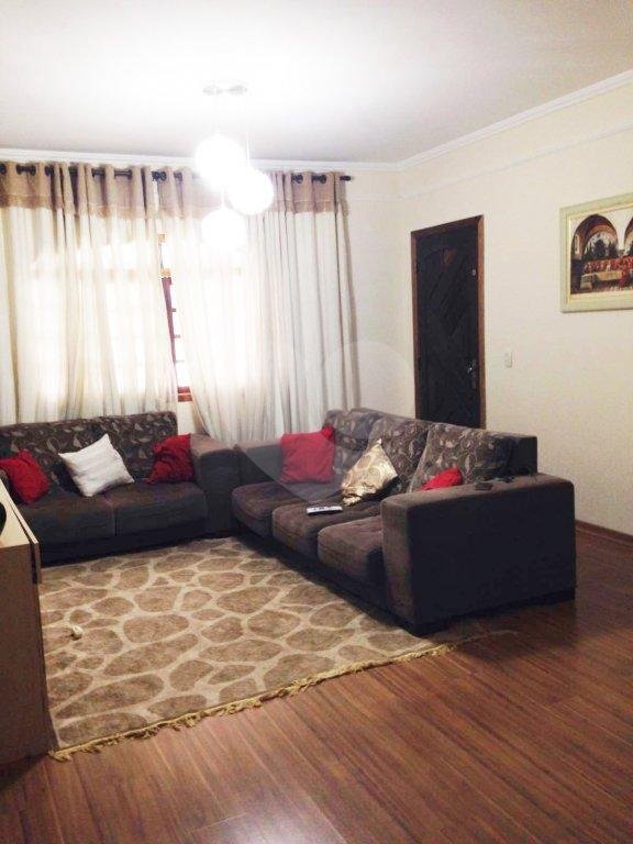 Casa à venda com 4 quartos, sendo 1 suíte,  em Tremembé, São Paulo, SP