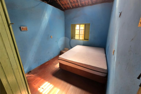 Casa à venda com 2 quartos no Centro, Itapetininga, SP