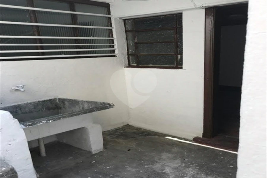 Prédio à venda em Santa Teresinha, São Paulo, SP