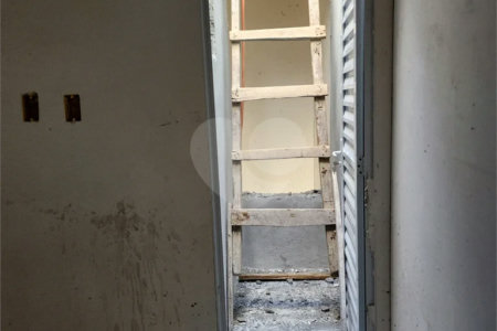 Casa à venda com 3 quartos, sendo 1 suíte, em Vila Gustavo, São Paulo, SP