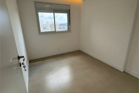 Apartamento à venda com 3 quartos, sendo 1 suíte, em Vila Anastácio, São Paulo, SP