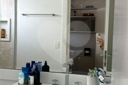 Apartamento à venda com 3 suítes em Água Branca, São Paulo, SP