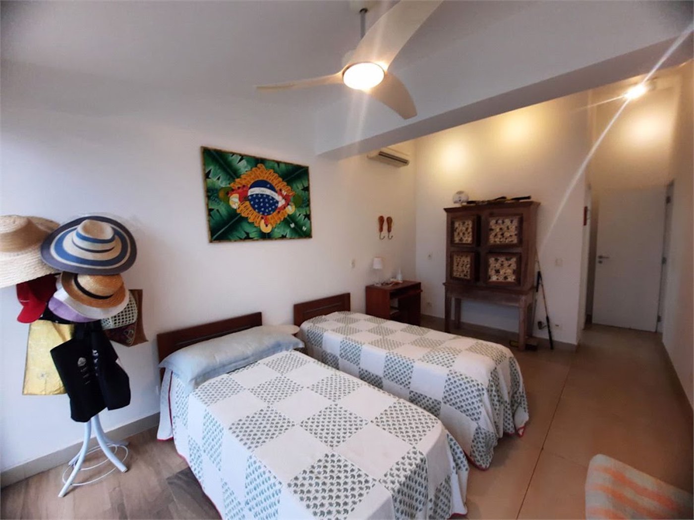 Casa Residencial à venda, Loteamento João Batista Julião, Guarujá - CA0024.