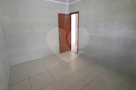 Casa Térrea à venda com 3 quartos, sendo 1 suíte, em Campo Grande, Rio de Janeiro, RJ