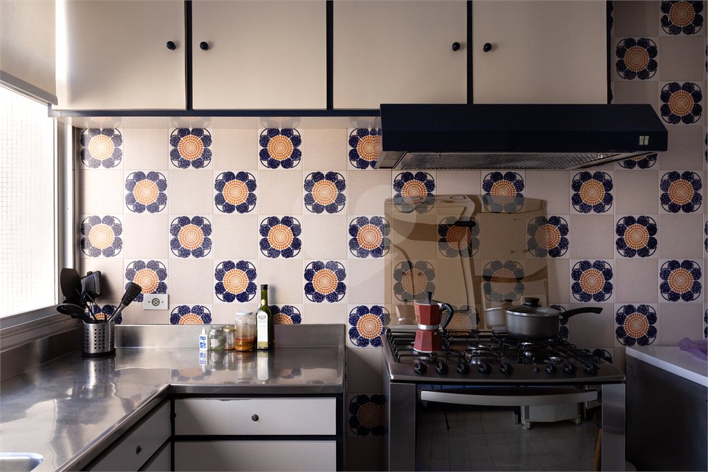 Apartamento à venda com 4 quartos, sendo 2 suítes, em Jardim Paulista, São Paulo, SP