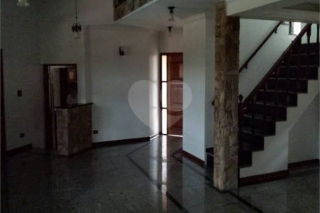 Casa à venda ou para alugar com 4 suítes no condomínio Residencial Vale das Laranjeiras, Indaiatuba - SP