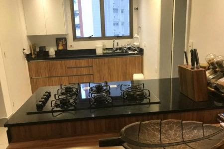 Apartamento à venda com 2 quartos, sendo 1 suíte, em Vila Andrade, São Paulo, SP
