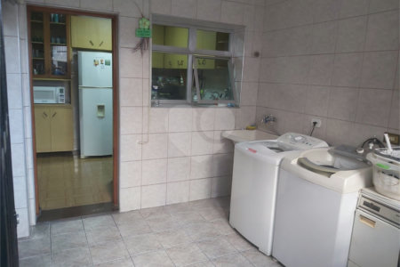 Casa de Vila à venda com 4 quartos, sendo 1 suíte, em Vila Medeiros, São Paulo, SP