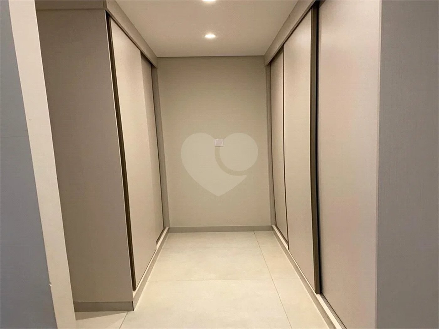 Casa à venda com 3 suítes no condomínio Quinta dos Ventos, Ribeirão Preto - SP